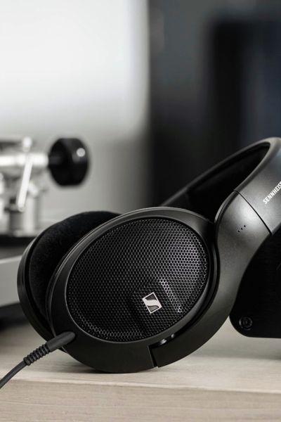 Sennheiser Hd 560s Over-ear Headphones In Black