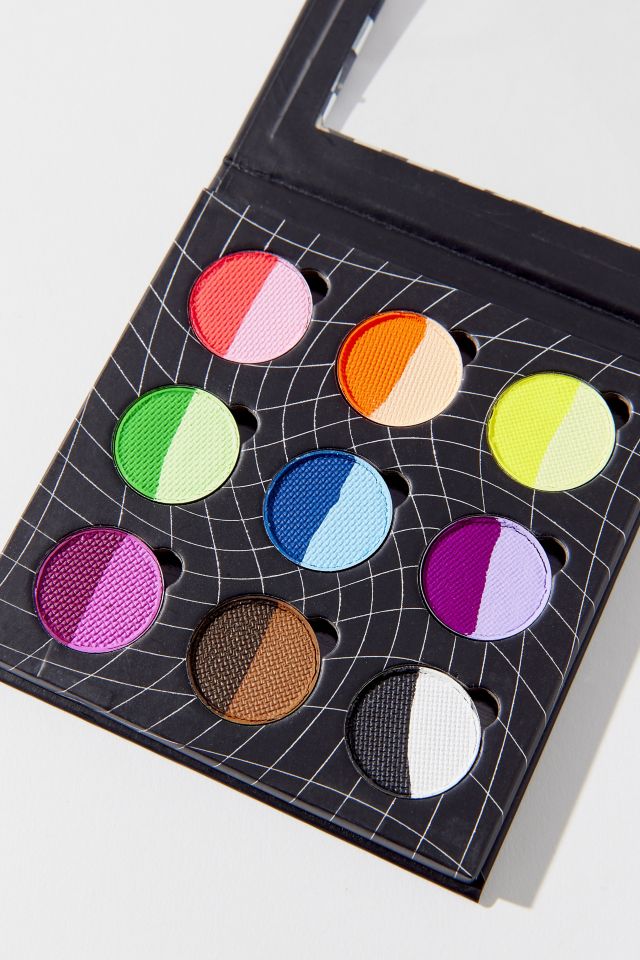 Glisten Cosmetics UV Wet Liner Eyeshadow Palette #2