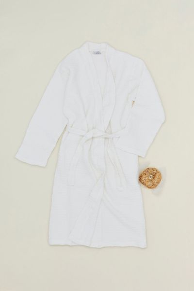 HAWKINS NEW YORK SIMPLE WAFFLE ROBE IN WHITE AT URBAN OUTFITTERS 