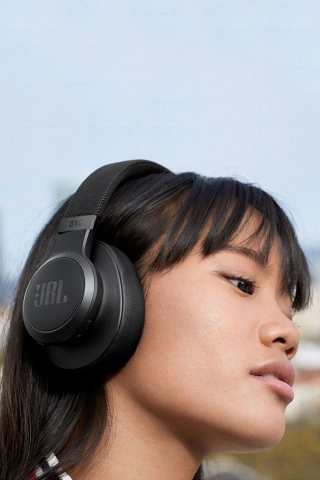 JBL Live 660NC Wireless Over-Ear Noise Canceling Headphones