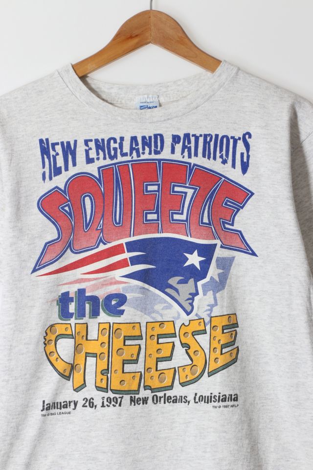 VINTAGE NFL NEW ENGLAND PATRIOTS TEE SHIRT 1997 SIZE LARGE MADE IN USA