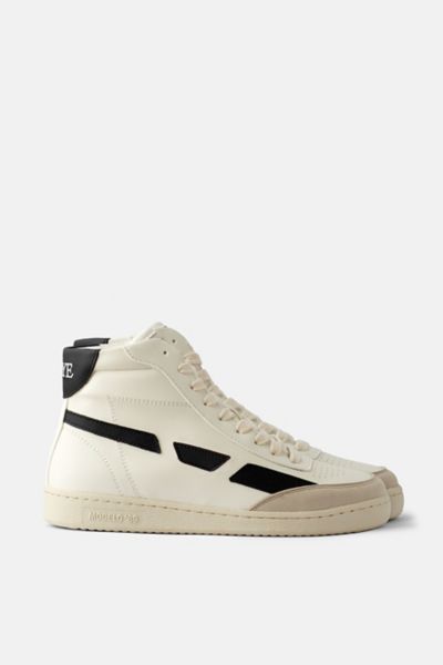 SAYE MODELO '89 HI VEGAN SNEAKERS IN BLACK AT URBAN OUTFITTERS