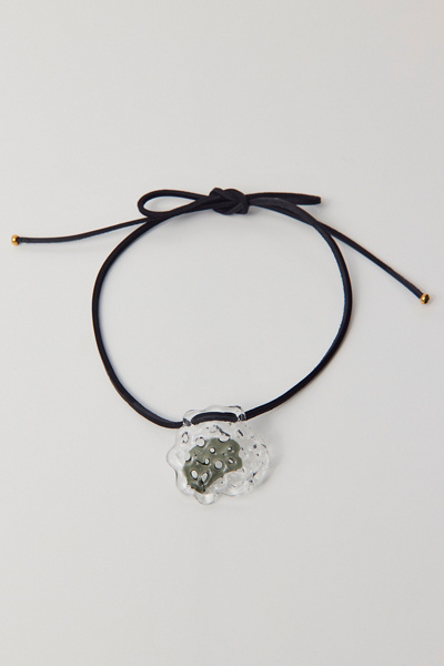 Levens Jewels Sponge Leather Corded Necklace | Urban Outfitters display picture 1