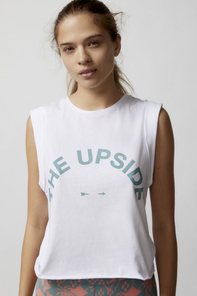 Muscle tee cropped