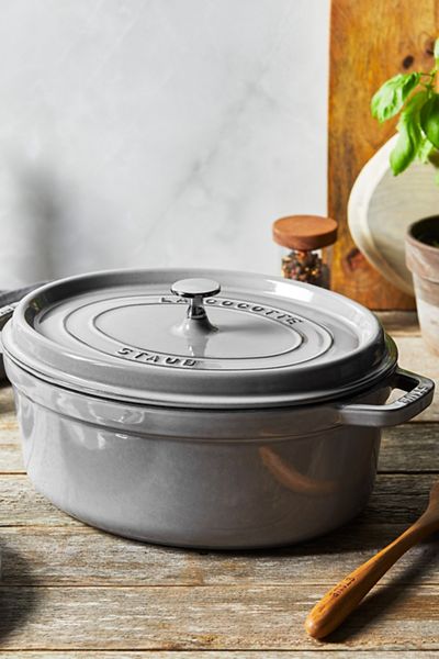 Staub Cast Iron Oval 5.75-quart Cocotte Dutch Oven Made in France