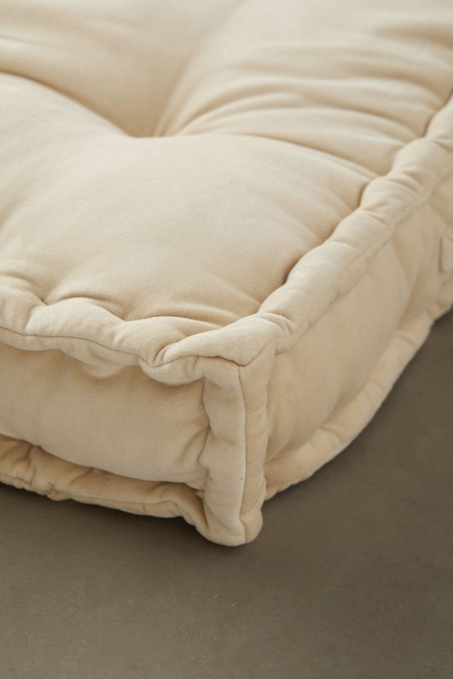 Rohini daybed cheap tufted cushion