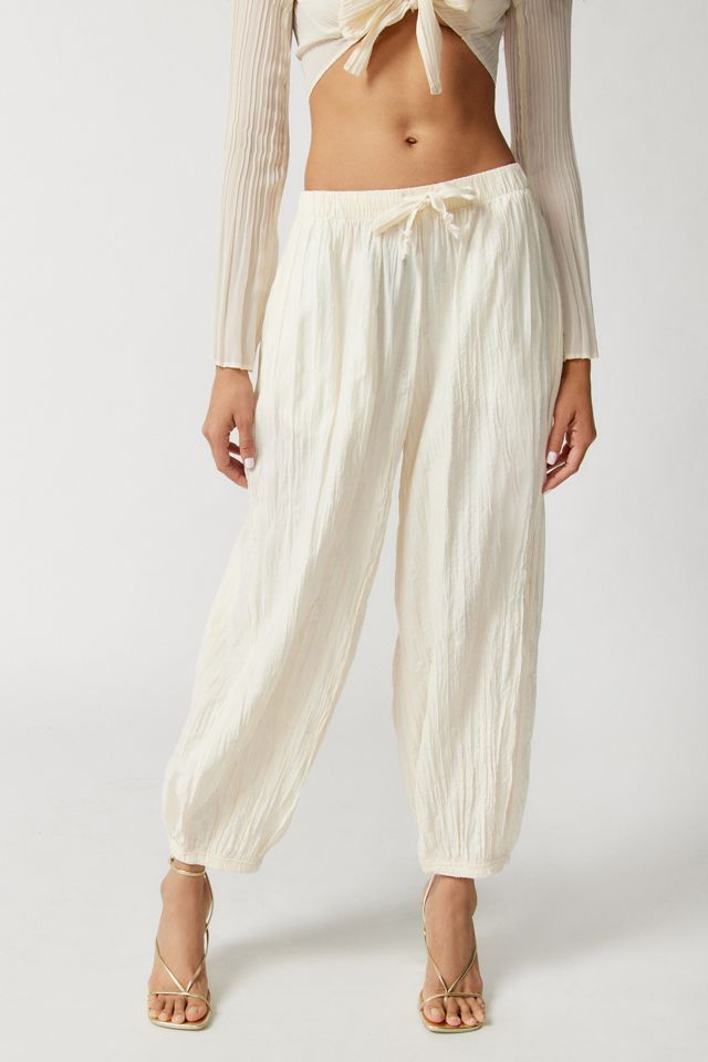 UO Jana Crinkle Balloon Pant | Urban Outfitters