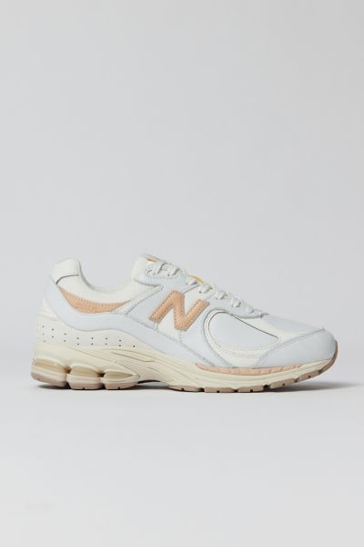 Exclusive Gold【NEW BALANCE】2002R [オシャレ★高級感★] New Balance 2002R low-top sneaker black/silver/gold | TheDoubleF