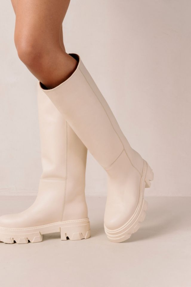 White flat clearance knee high boots