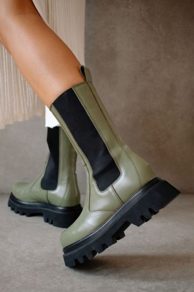 Alohas All Rounder Boot In Dusty Olive