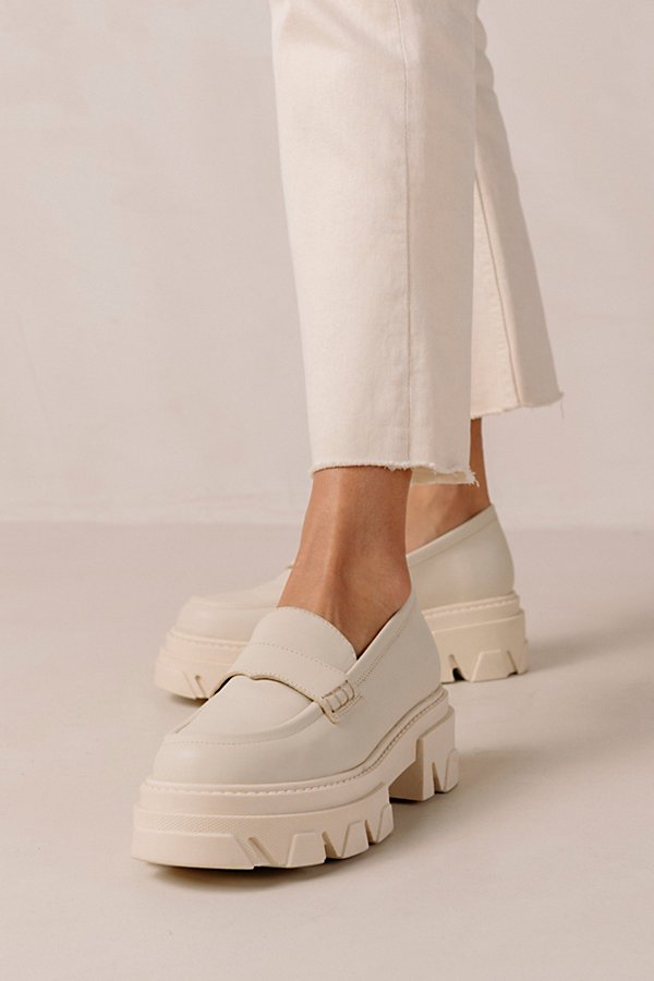 Shop Alohas Trailblazer Leather Platform Lug Loafer Jacket In Ivory, Women's At Urban Outfitters