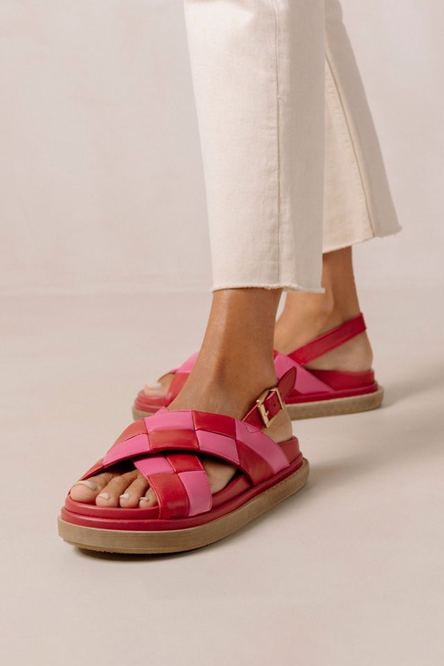 ALOHAS Marshmallow Leather Checkered Slingback Sandal | Urban Outfitters