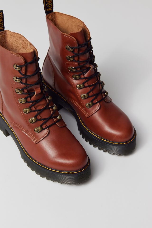 Dr martens best sale leona hiker