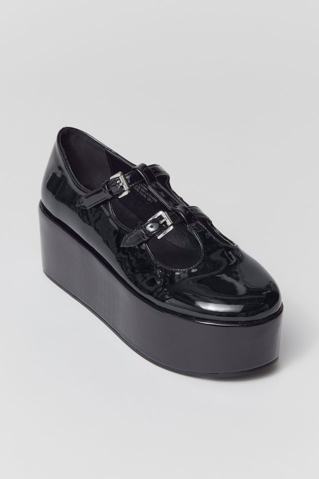 Urban outfitters 2025 platform shoes