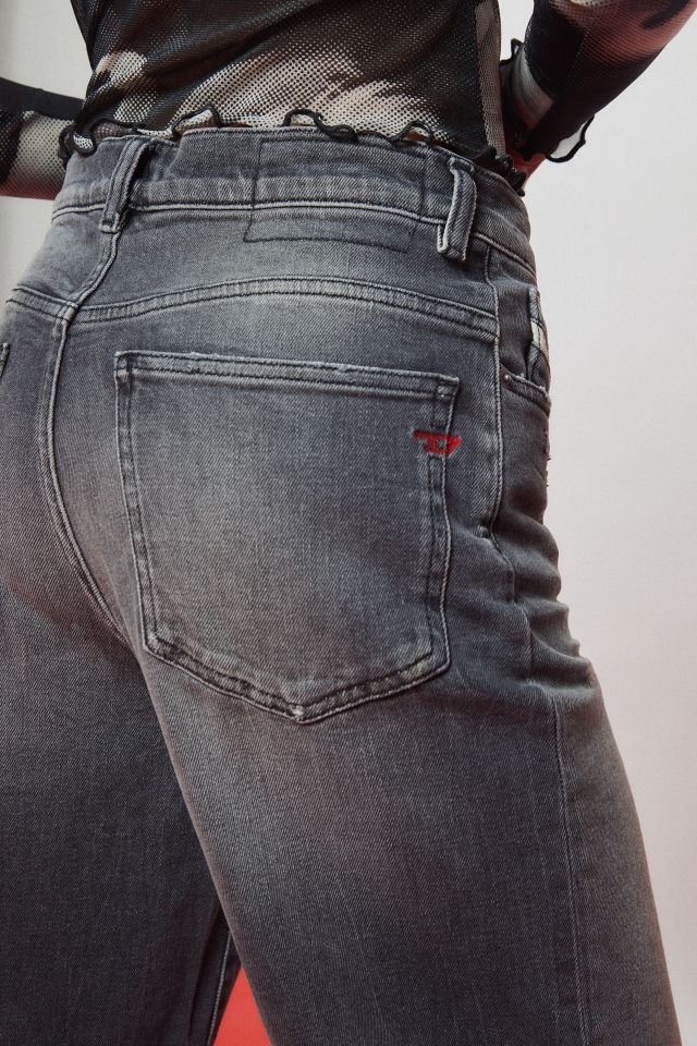 Diesel 2000s Straight-Leg Jean | Urban Outfitters