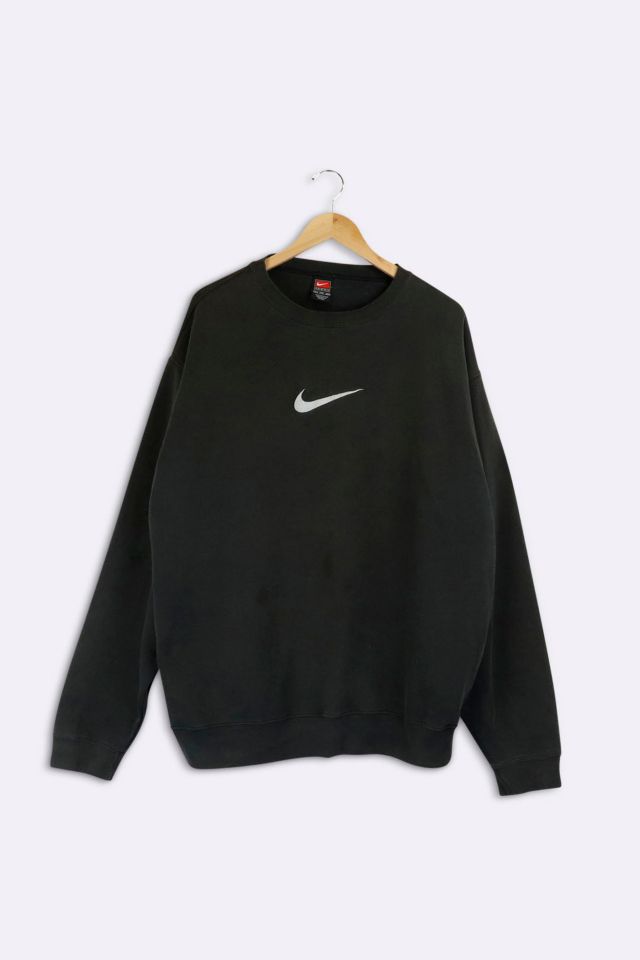 Black nike vintage crewneck hot sale