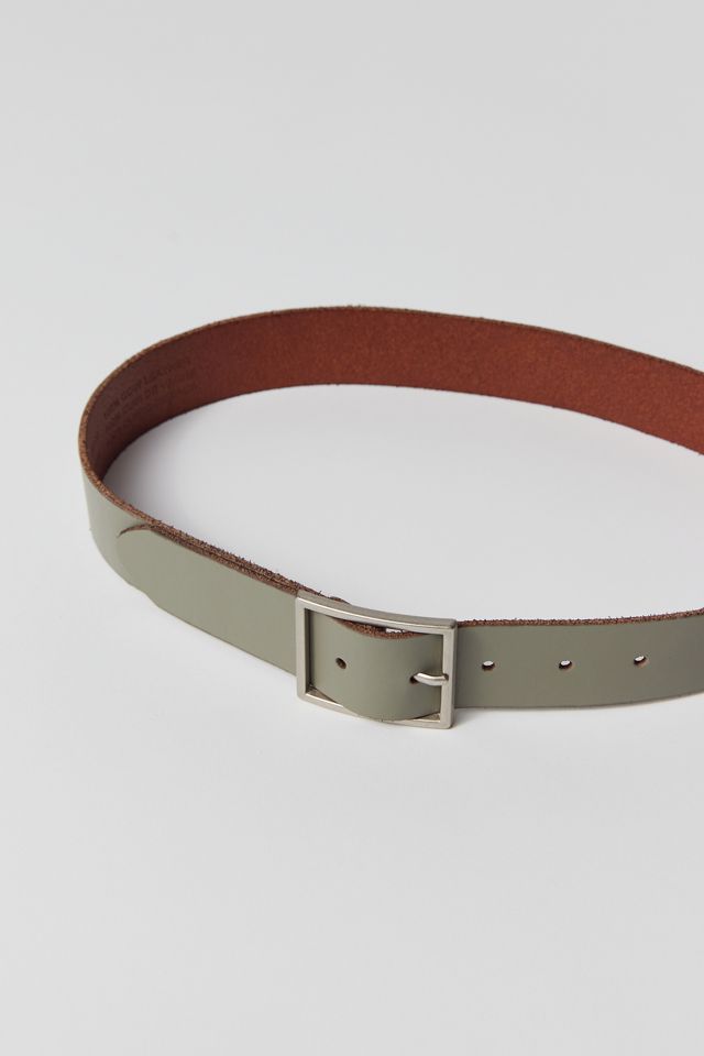 Mia Beveled Essential Belt | Urban Outfitters