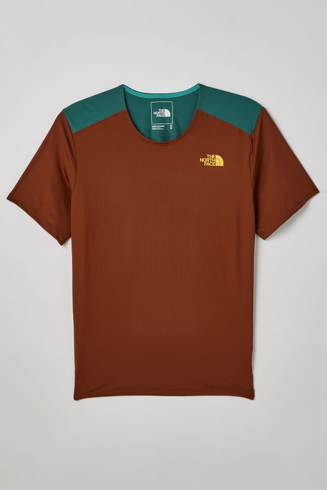 The North Face Trailwear Lost Coast Tee | Urban Outfitters