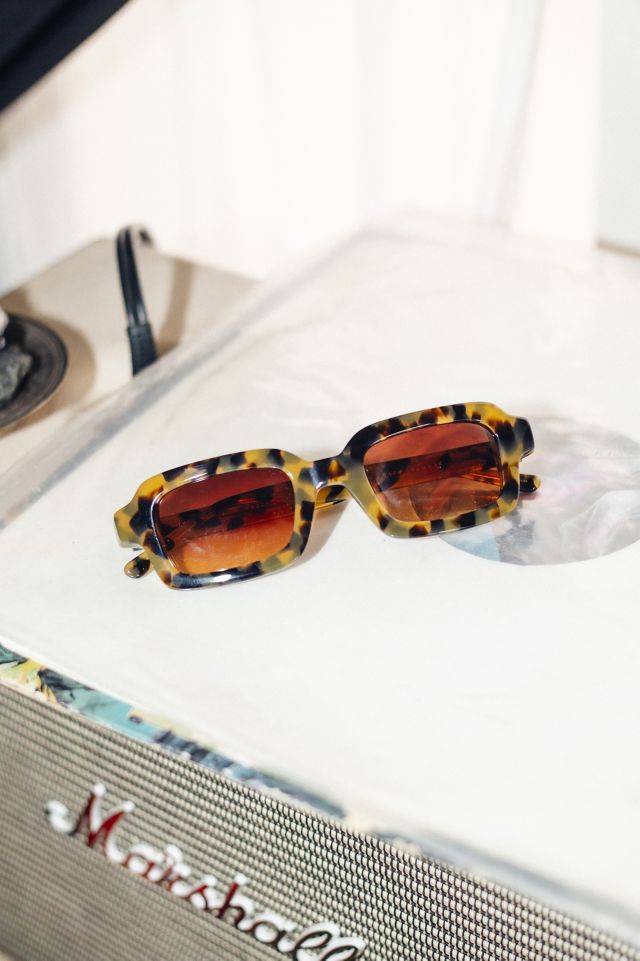 Free Shipping Off-White x Sunglass Hut sunglasses @ Sunglass Hut