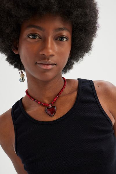 Urban outfitters heart necklace hotsell