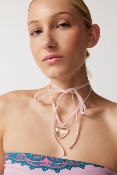Urban Outfitters Glass Icon Velvet Choker Necklace In Clear Heart