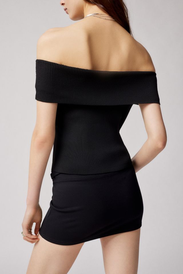 UO Leah Off-The-Shoulder Sweater #4