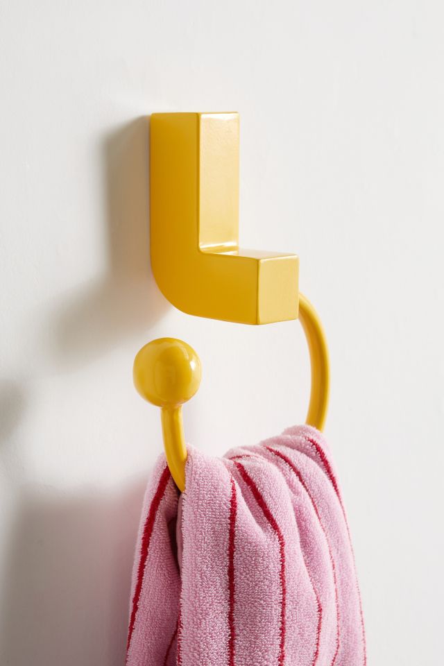 Under-Shelf Paper Towel Holder  Urban Outfitters Japan - Clothing, Music,  Home & Accessories