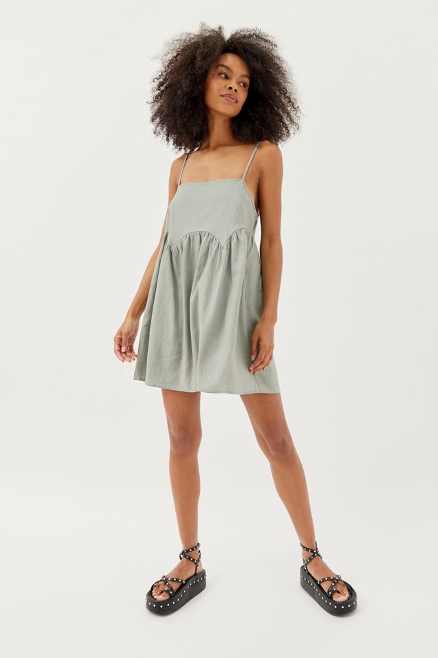 linen babydoll dress Linen-blend Floral Ruched Mini or combine it with your favourite sneakers and a denim jacket for a casual day exploring the city LINEN BABYDOLL DRESS , Berry
