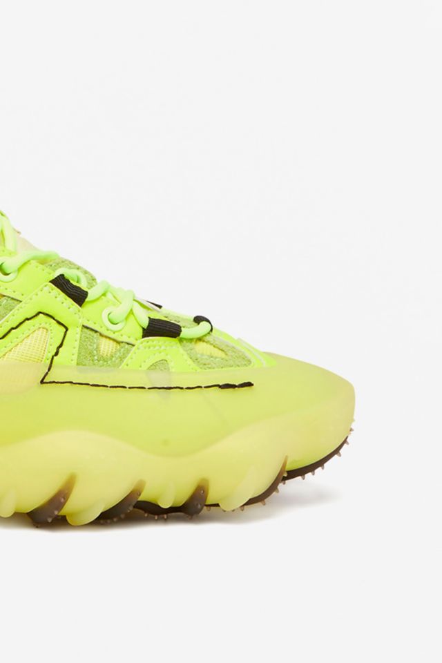 靴 diesel S-Prototype P1 W Diesel S-Prototype P1 W Sneaker | Urban Outfitters