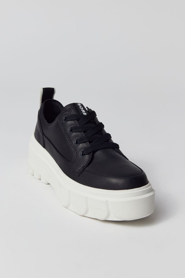 sorel caribou sneaker