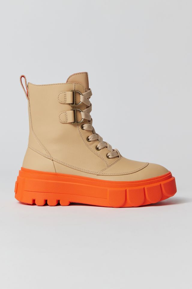 Urban outfitters hot sale sorel