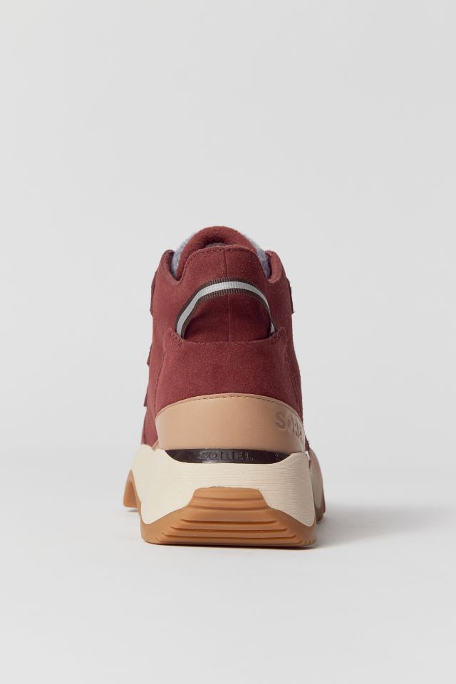 sorel kinetic caribou ankle boot