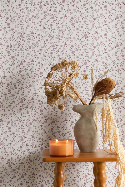 UO Home Clarissa Floral Vine Removable Wallpaper - Thumbnail 3