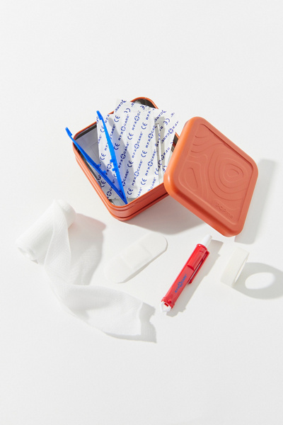 POPme Pets & Co. Kit | Urban Outfitters