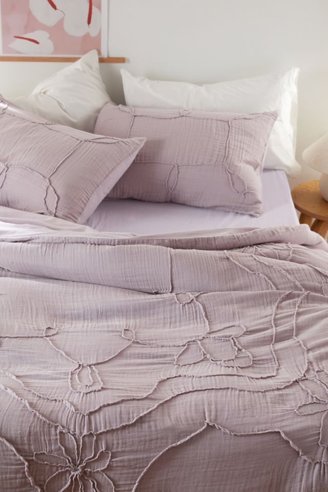 Bedding: Sets, Duvet Covers + Quilts, Urban Outfitters