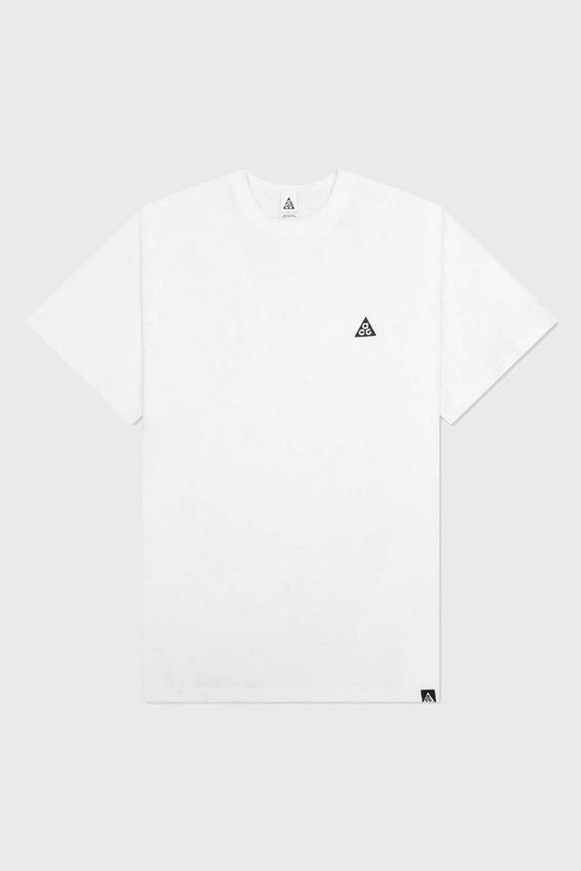 acg nike tee