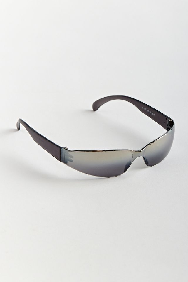 Reed Wrap Shield Sunglasses | Urban Outfitters