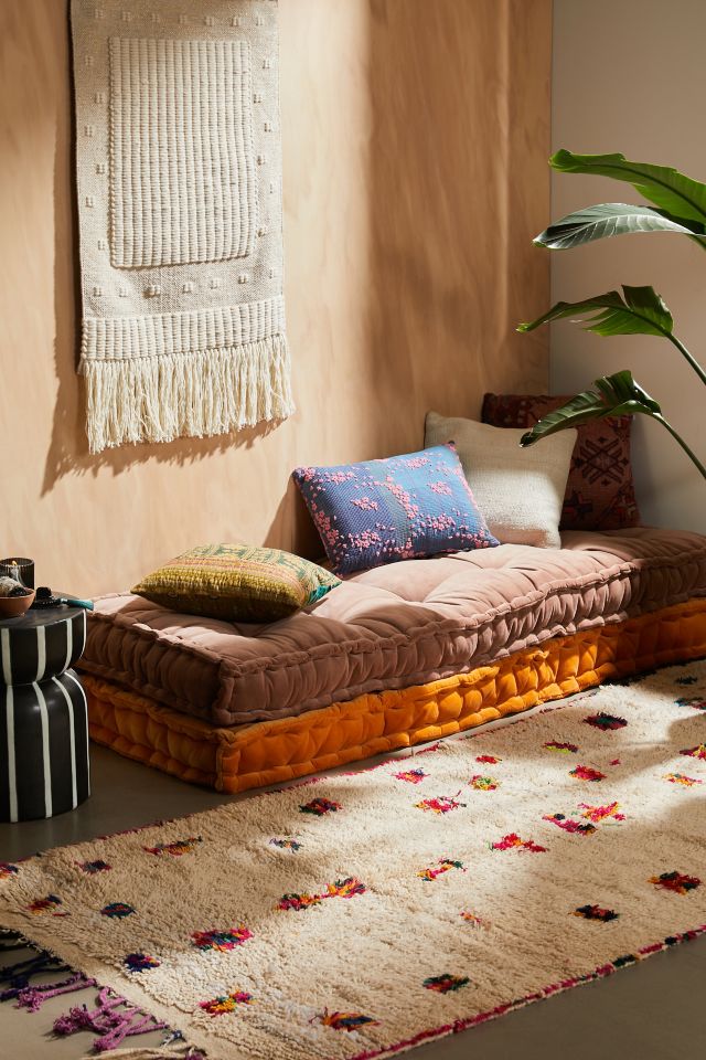 Floor pillows urban outfitters hotsell