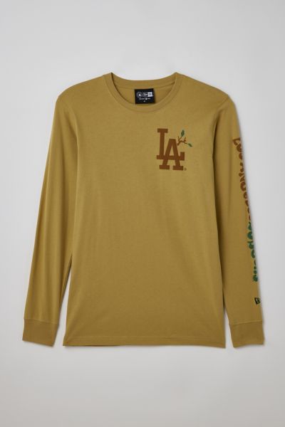 New Era Los Angeles Dodgers Camp Long Sleeve Tee in Brass, Men's at Urban Outfitters