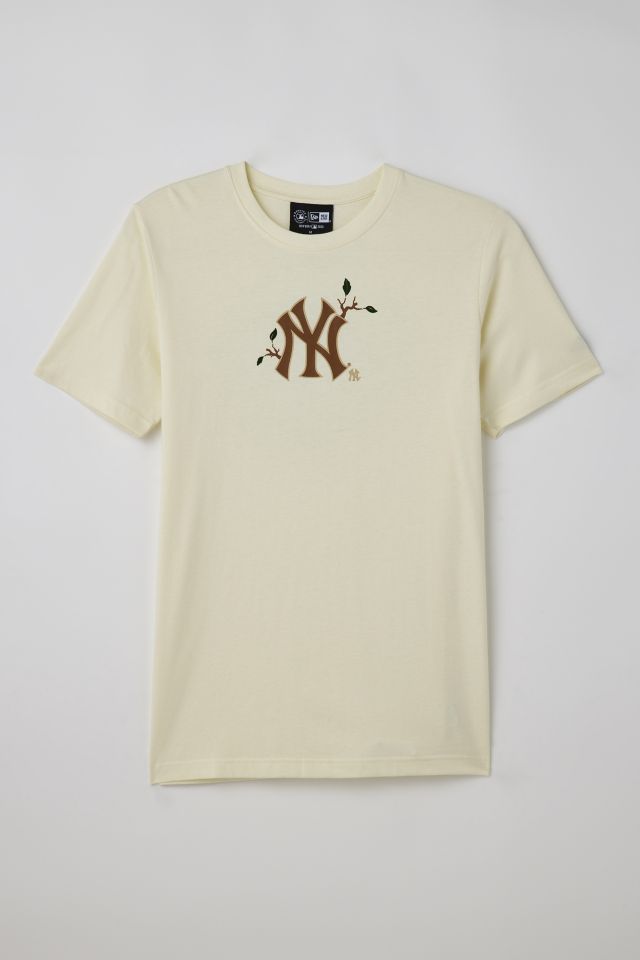 New Era New York Yankees MLB Camp Tee