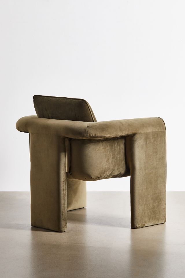 Urban outfitters deals floria velvet chair