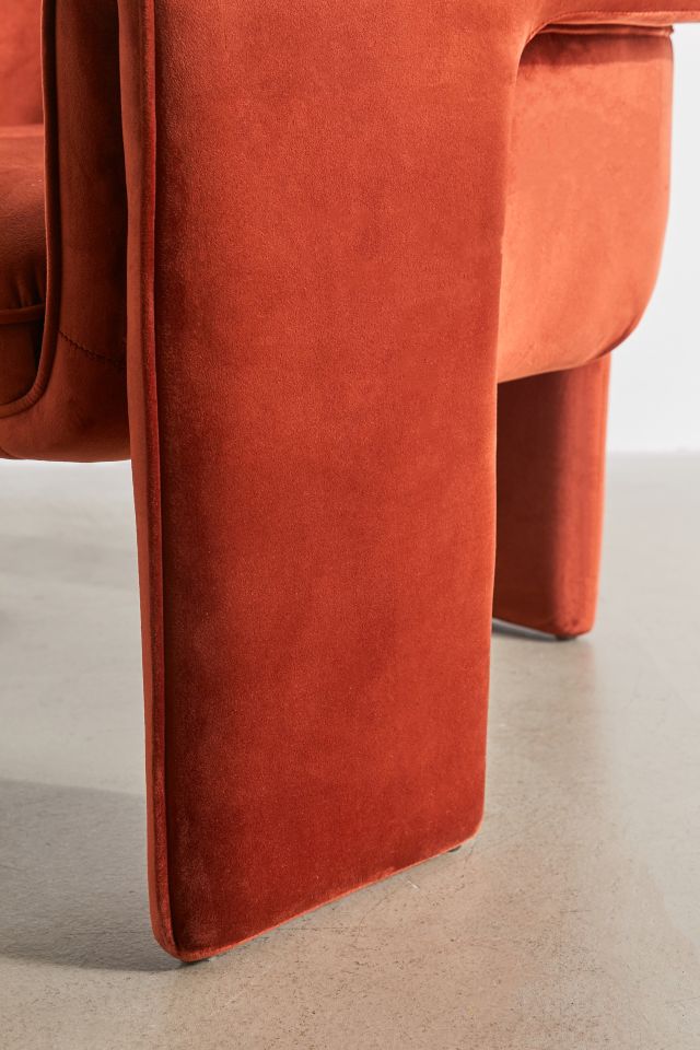 Urban outfitters discount floria velvet chair