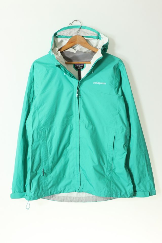 Patagonia ripstop hooded store jacket