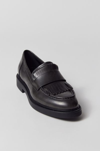 Vagabond Shoemakers Alex Fringe Modern Loafer