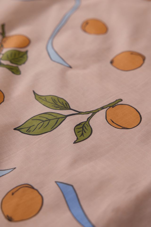 BAGGU Puffy Picnic Blanket | Urban Outfitters BAGGU Puffy Picnic Blanket | Urban Outfitters