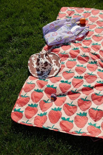 Baggu Puffy Picnic Blanket