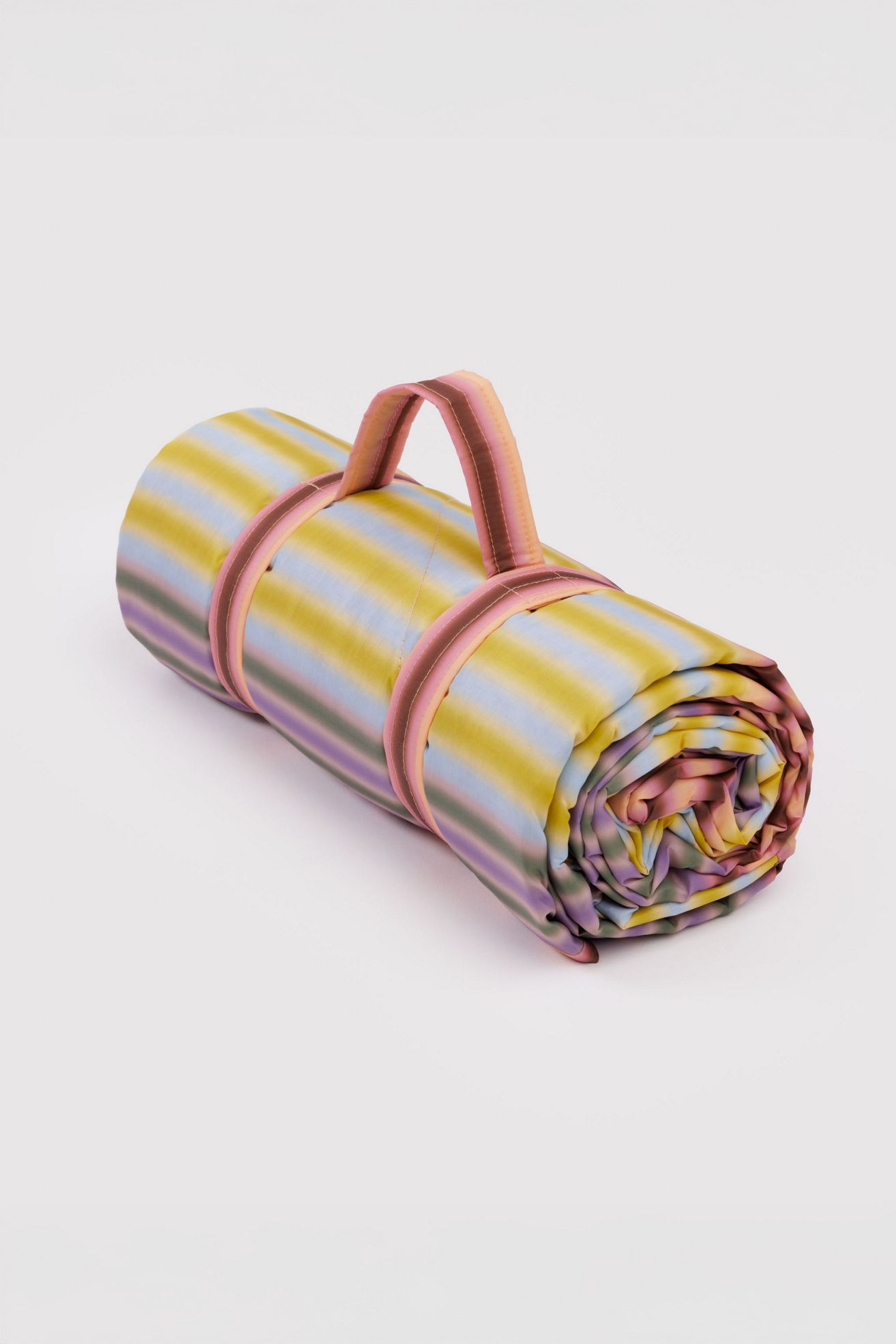 BAGGU Puffy Picnic Blanket - Gradient Stripe Multi, ONE SIZE