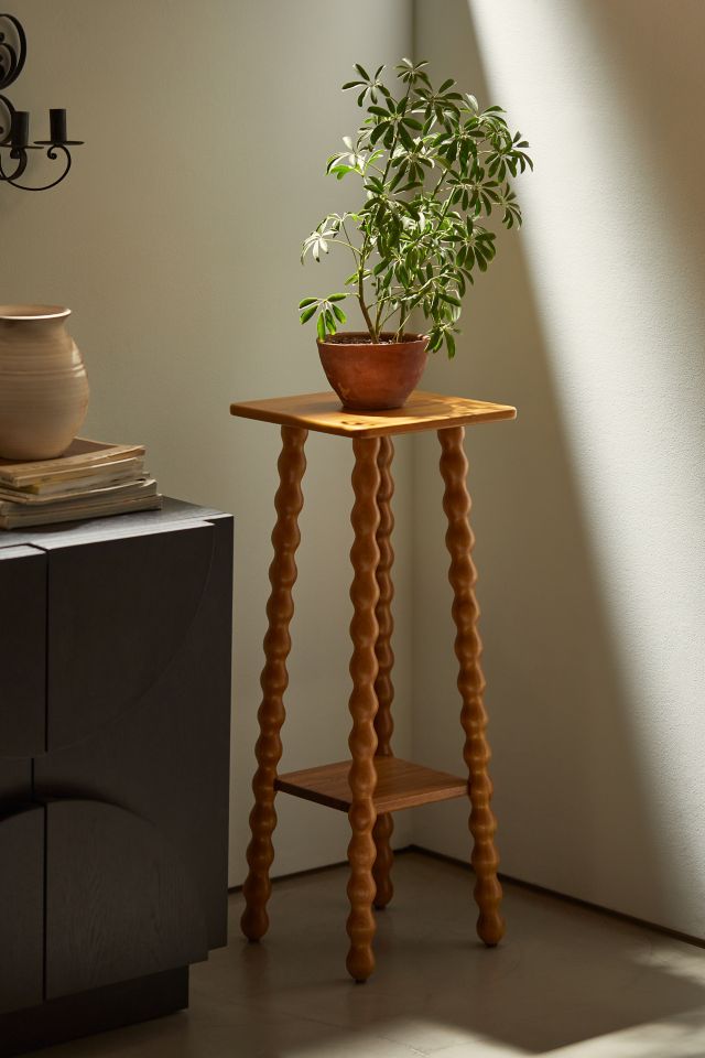 Tall on sale shelf table