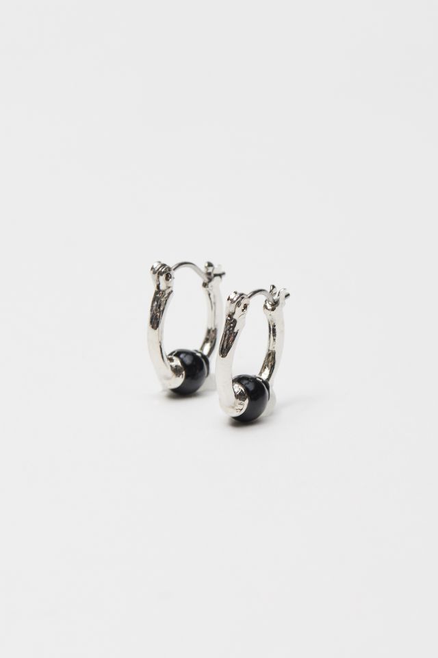 Boucle d'oreille en anneau avec boule #1