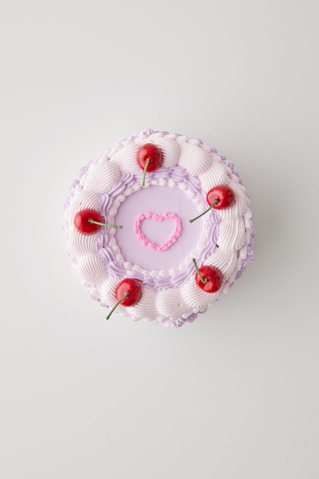 Pretty Shitty Cakes UO Exclusive Cake Object #3